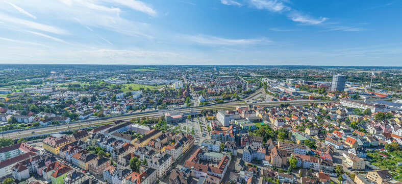 Der Stadtteil Oberhausen der schw&auml;bischen Welterbe-Stadt Augsburg im Luftbild