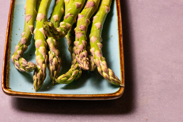 Green asparagus 