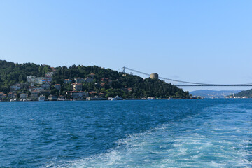 Naklejka premium Cityscape View from the water to buildings in the city of Istanbul 