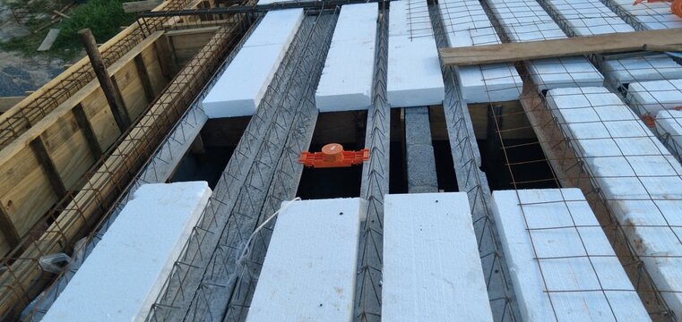 constru&ccedil;&atilde;o civil laje com isopor 