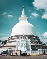 Mahiyangana Raja Maha Viharaya - Sri Lankan Buddhist Temple