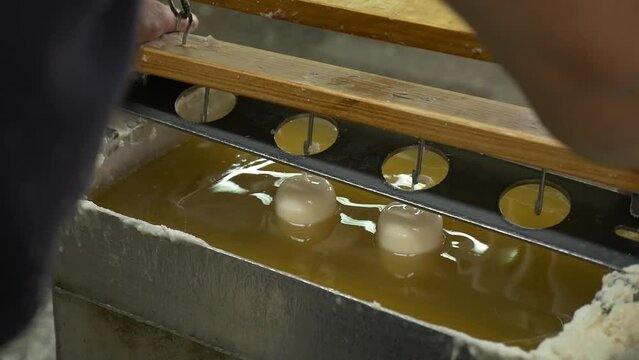 MANUFACTURE OF CANDLES WITH BEESWAX