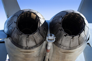 jet fighter engine exhaust nozzles and tail hook
