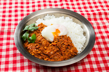ドライカレー　Photo of homemade spicy dry curry