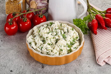 Curd cheese with green herbs