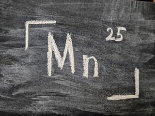 The chemical element is mangan with a serial number from the periodic table.
