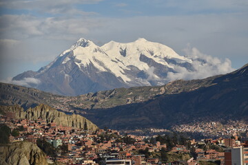 Fototapeta na wymiar Nevado Illimani, La paz, Bolivia 2024