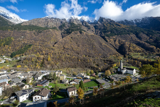 The village of Mesocco is a municipality in the Moesa Region in the Swiss Canton of Graub&uuml;nden, Switzerland