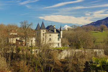 Fototapeta premium Château du Montalieu - Saint Vincent de Mercuze - Isère.