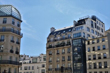 real estate in wealthy neighborhood of Paris , 8th arrondissement
