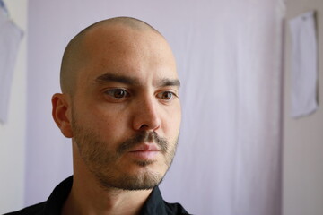 Obraz premium expressive bald man 