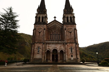 Fototapeta na wymiar Basílica de Santa María la Real de Covadonga is a Catholic church located in Covadonga, Asturias, Spain