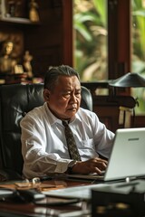 Fototapeta premium Indonesian old men business Office employees
