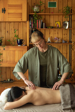 the master makes the interosseous muscle of the chest
