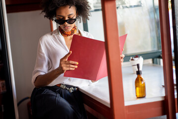 Classy woman at the restaurant