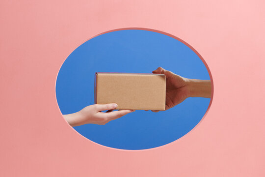 Minimal logistic composition for supply chain and delivery