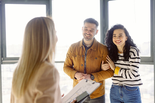 Young Family Property Broker Purchase Apartment Deal