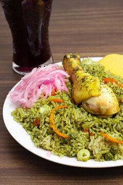 Arroz con pollo, comida peruana, peruvian food