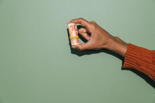hand holding euro money