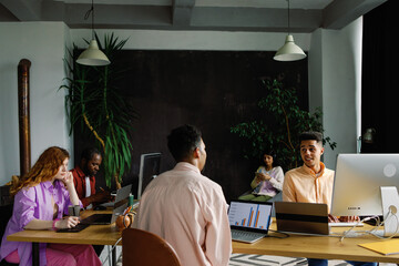 Colleague partnership discuss corporate business negotiate data tech 