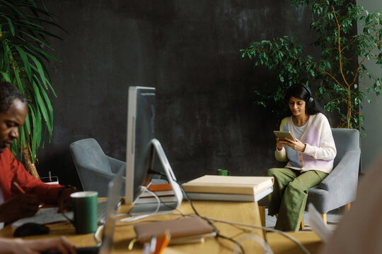 Office setting electronic smart casual personnel occupation department