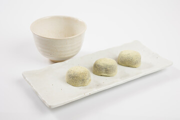 うぐいす餅　3つ