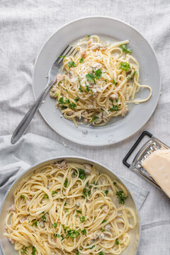 Linguine and clams