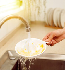 Cleaning fresh orange juice press