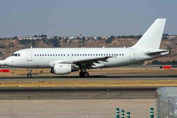 Avi&oacute;n de l&iacute;nea