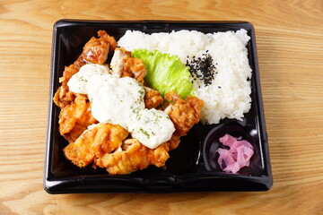 チキン南蛮弁当