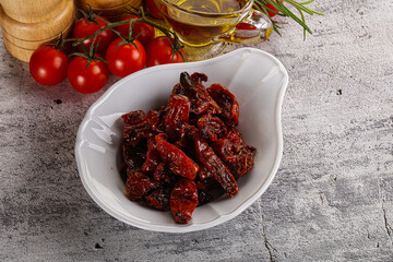 Homemade dry tomatoes with oil