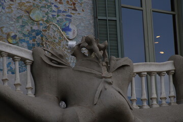 Barcelona statue, sculpture, monument,