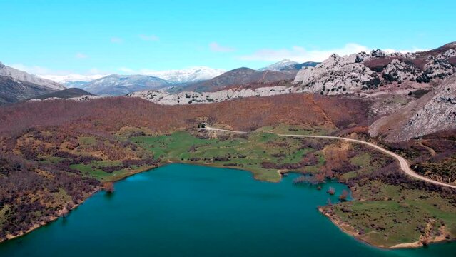 Embalse del Porma (Le&oacute;n)