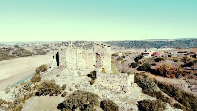 Castillo de Alba de Aliste (Zamora)