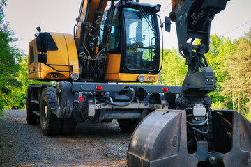 Excavator at Work - Bagger auf Baustelle