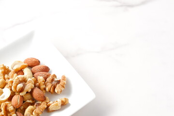 栄養たっぷりで健康に良いミックスナッツ
