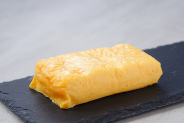 ふわふわの食感の厚焼き玉子
