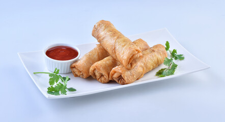 Crispy and delicious vegetable rolls