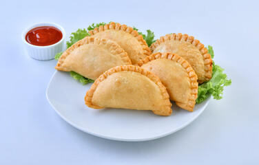 Delicious stuffed samosa, a healthy and spicy snack food