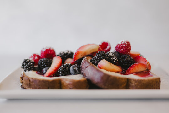 French Toast with Berries