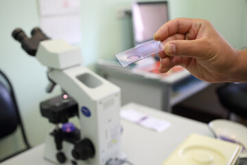 Analysis on the glass in the laboratory, close-up