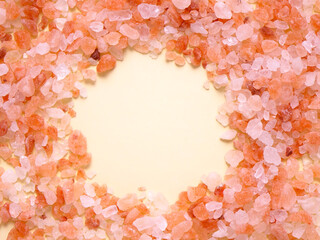 hemalaya sea pink bath salt on pink background