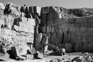 granite mining in a quarry