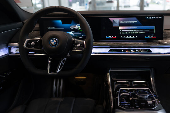 steering wheel, center console bmw 7er Limousine G70, luxurious powerful bmw i7 all-electric sedan, Electric Vehicles, Advanced technology in automotive industry, Frankfurt, Germany - March 4, 2024