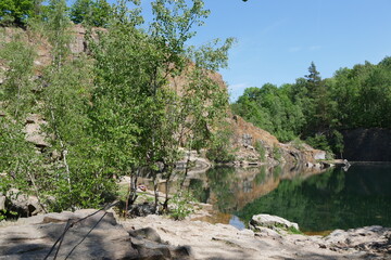 Steinbruchsee in den Königshainer Bergen
