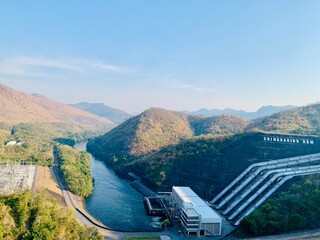 Sirikit Dam or formerly known as “Pha Som Dam” is the largest earth-fill dam in Thailand. It was built across the Nan River at Khao Pha Som, Pha Leud Sub-district, Tha Pla District, Uttaradit Province