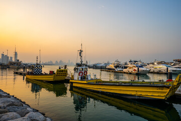 Fototapeta premium Tranquil Sunset at Marina Crescent, Salmiya, Kuwait