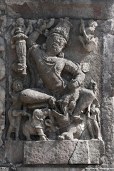 Obraz premium Vadodara, Gujarat / India - April 08, 2014: Remains of Lakulish temple on Pavagadh hill.