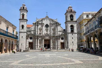 Fototapeten View at the cathedral of Havana on Cuba © fotoember