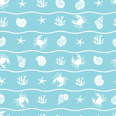 Ocean print with crabs, algae, starfish and shells. Summer seamless pattern